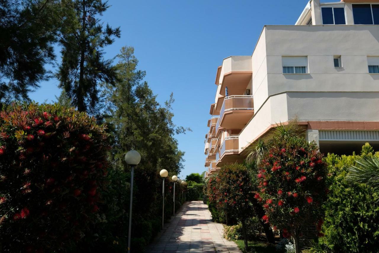 Riscos 2 Planet Costa Dorada Apartment La Pineda Exterior photo